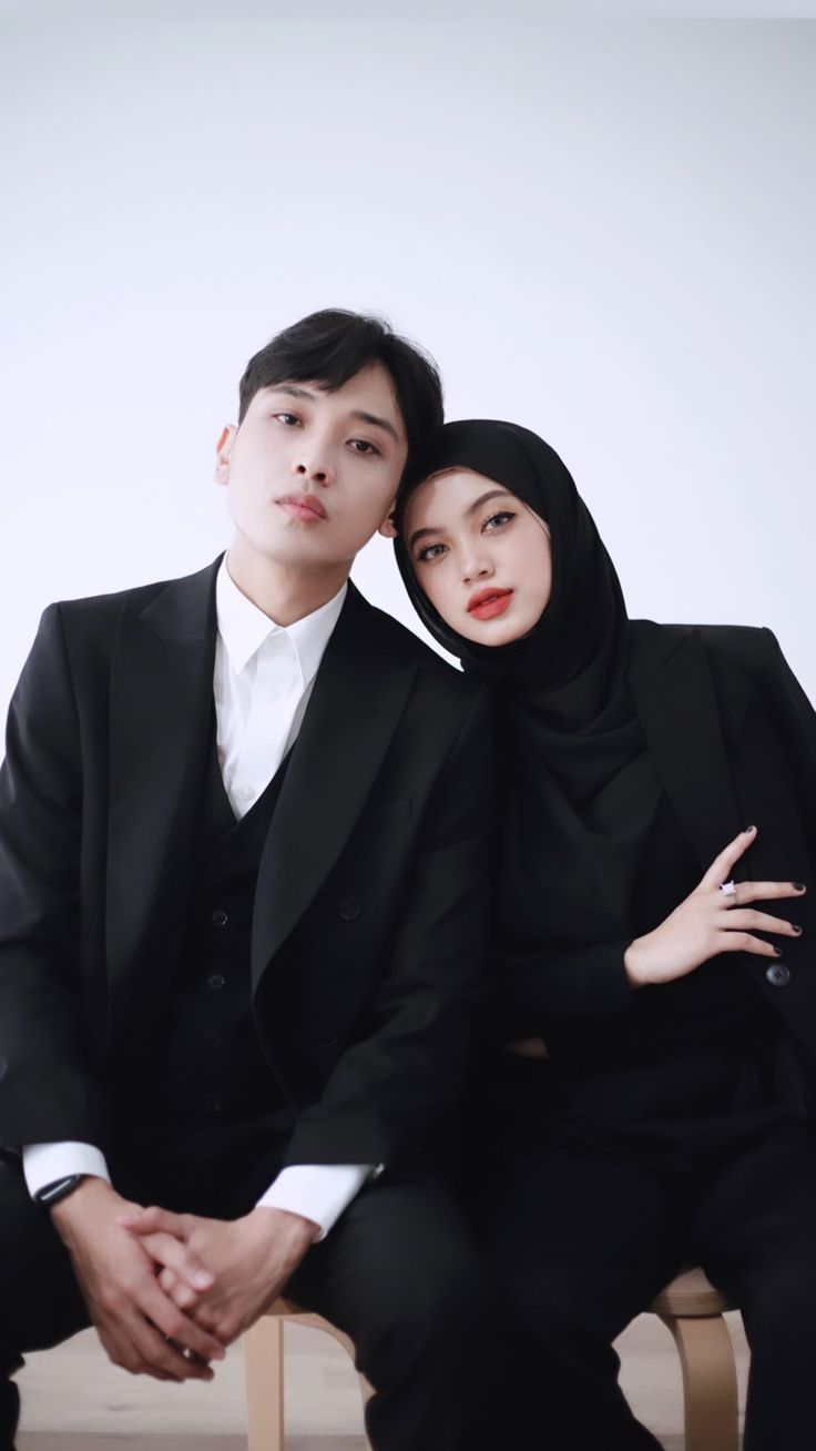 https___instagram_com_namiramamora_ (1)